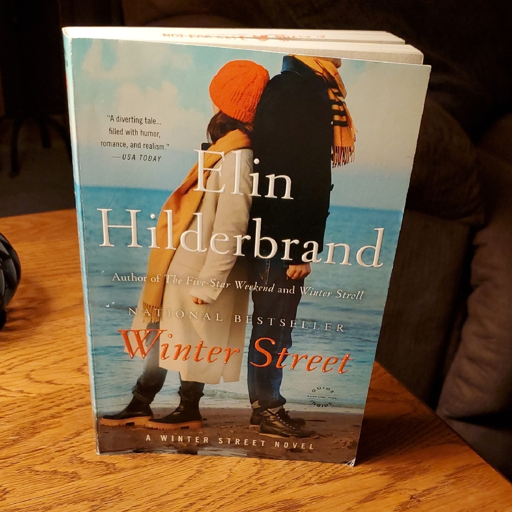 🎈Winter Street Novel by Elin Hilderbrand🎈